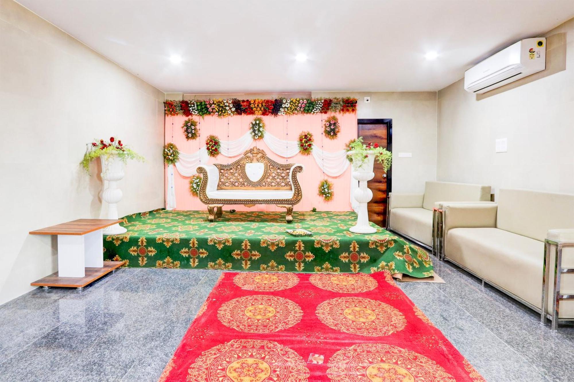 Hotel O Pr Grand Khammam Ngoại thất bức ảnh